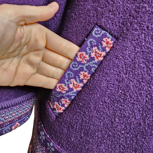 Untagged pretty coat. Large Haul #1 - Picture 3 of 7